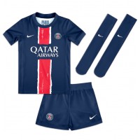 Camiseta Paris Saint-Germain Bradley Barcola #29 Primera Equipación para niños 2024-25 manga corta (+ pantalones cortos)